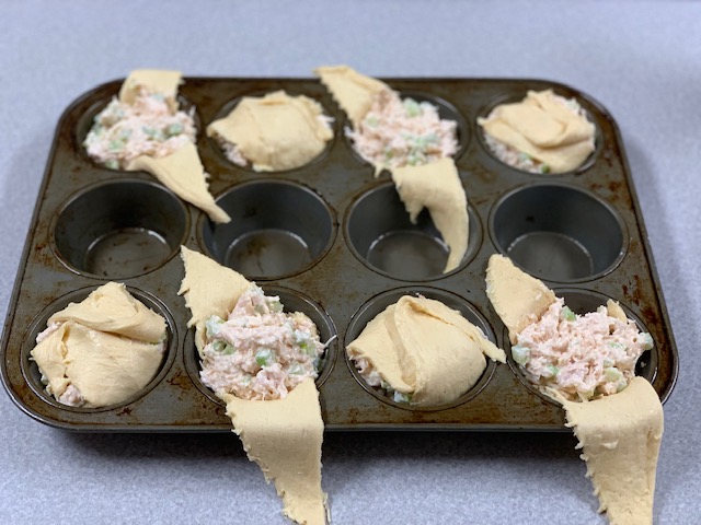 chicken salad croissant cups muffin pan tamcam10 Pillsbury crescent rolls